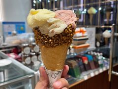 -VENCHI 闻绮(上海佛罗伦萨小镇店)