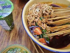 -拈签一笑黄牛肉辣卤串串