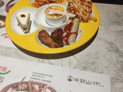 -半秋山西餐厅(宜昌大洋店)