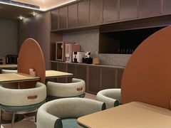 -桔子酒店(上海西藏北路地铁站店)