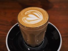 Flat&nbsp;white-black rainbow coffee