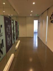 -様共享美容连锁机构