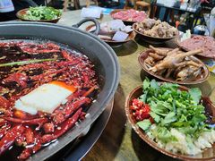 -黄潇洒老火锅(九眼桥宏济巷店)
