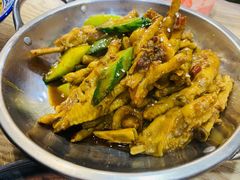 -江城燕子大排档(江汉路步行街店)