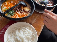 -桥香园过桥米线(国贸店)
