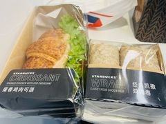 -星巴克臻选(上海长风大悦城店)