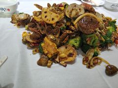 -小柒家第一锹东北菜(城关店)
