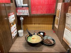 -一兰拉面(梅田阪急东通店)