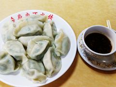 -乡府肉丁水饺(环山路店)