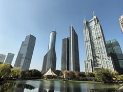 -陆家嘴中心绿地