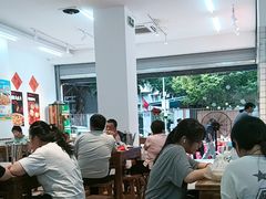 -佬缸炮江湖川菜(玉林店)