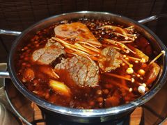 -独食火锅·半米屋台(直营总店)