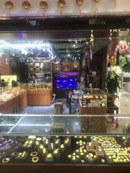 -灵彩珠宝(朗香街店)