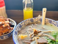 -小潘记鸭血粉丝汤