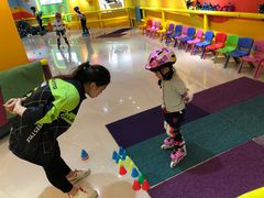 -阿布溜溜·轮滑(21世纪太阳城店)