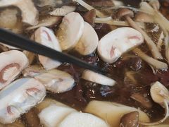 -黔蘑菇四季餐厅(观山湖店)