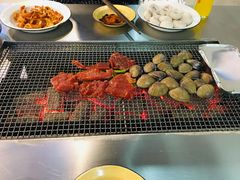 -马路牙子烧烤音乐酒馆(望京店)