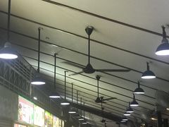 -纽顿熟食中心
