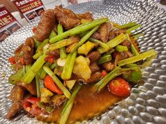 -鑫巴蜀小镇 · 水煮鱼专研店(玉桥店)