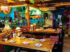 -Famous肥猫墨西哥音乐餐吧(五棵松华熙LIVE店)