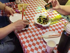 -霸气大叔干锅鸭头·龙虾烧烤·川菜·赛事直播(三里屯店)