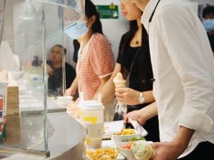 -老乡鸡(上海白玉兰广场店)