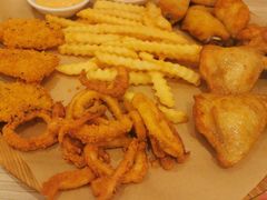 -必胜客(东大桥店)