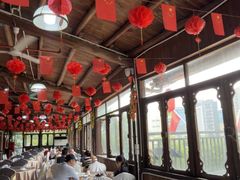 -鲤鱼塘农家山庄