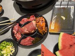 -啊美丽炭火烤肉(滑翔一店)