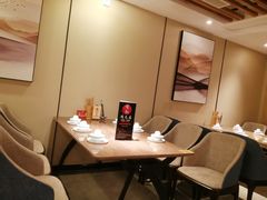 -有红鸡毛店·川菜(建设路店)