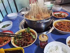 -马路边边麻辣烫(世纪金源店)