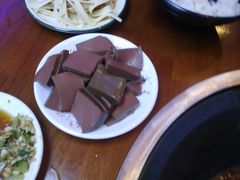 -曹丞相·地锅鸡·地锅鱼(武林店)