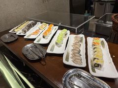 -广州万富希尔顿酒店·感趣自助餐厅·金秋蟹宴生蚝海鲜刺身