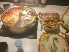 -椰子湾·海南火锅·糟粕醋·椰子鸡(正大广场店)