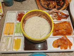 -月枫江南小馆(绿地缤纷广场店)