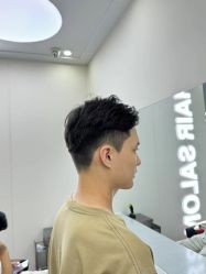 -MOVAN  HAIR莫凡匠人发型屋