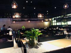 -Carbon莫卡哆·意大利复古集市餐厅(杭州大厦店)