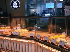 面包甜点陈列柜-木子木水日式烫面包(世界城光谷店)