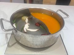 -呷哺呷哺(世贸.工三店)