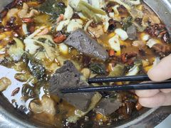 -黑皮酸菜鱼(三山街店)