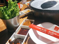 -么肆烤肉(汉街形象店)