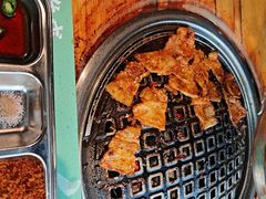 -唯成•韩国炭火烤肉 유성고기