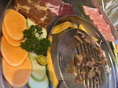-哈哈碳都·牛肋条无限自助烤肉(台江万达店)