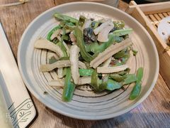 -云海肴云南菜(浦江欢乐颂店)