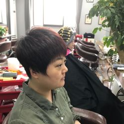 -镁连社·美联社