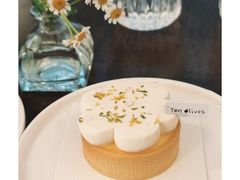 柚子柠檬塔-Ten Olives甜点