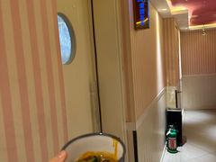 -唯爱KTV聚会餐厅(仙林东城汇店)