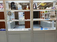 -无奔眼镜·蔡司·依视路授权店(马家堡店)