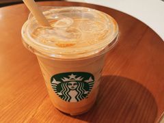 -星巴克(恒隆广场店)
