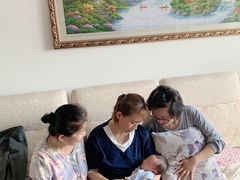 -爱月宝月嫂·育儿嫂(哈尔滨总店)